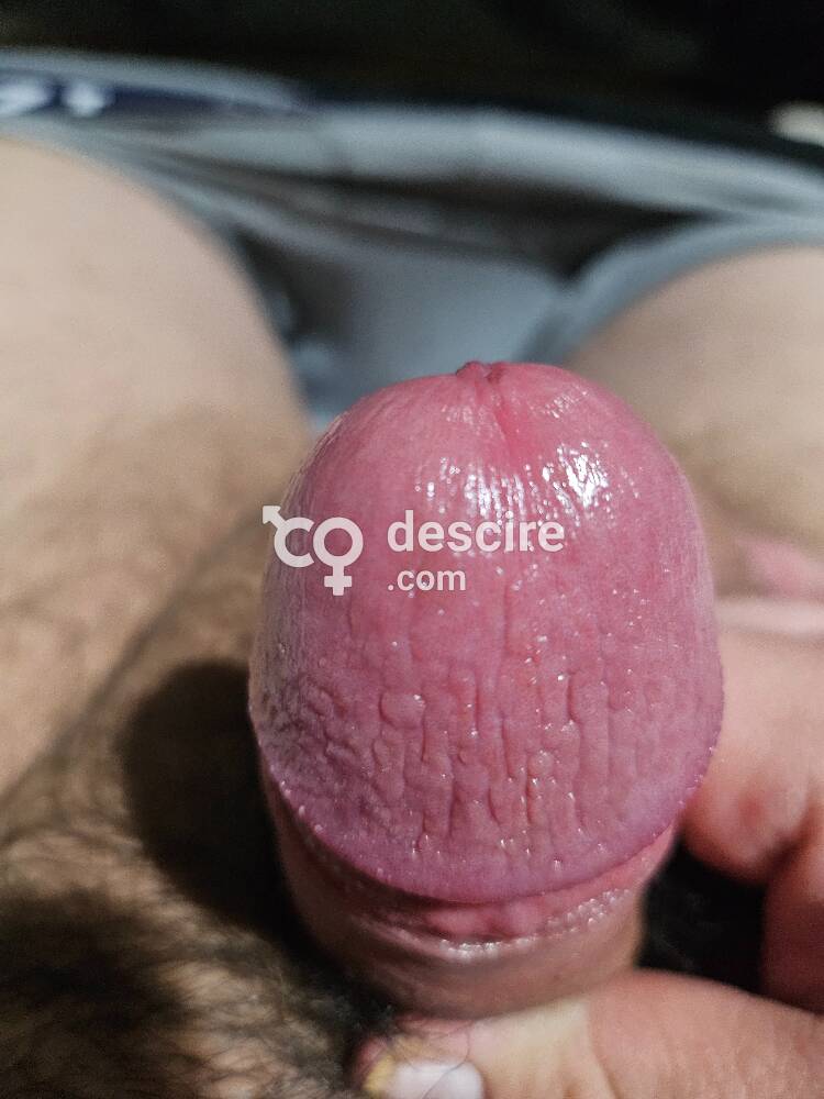 Small dick wants to get drained - Chicago - United States