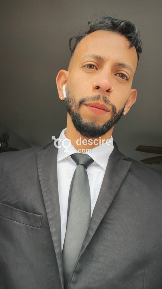 Looking for a mature women - New York - United States