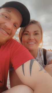 Looking for cuckold or threesome - St. Louis - United States