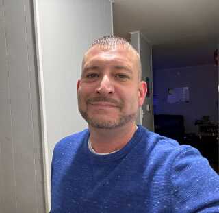 Big DiCK male with high sex drive looking for female fun - Little Rock - United States